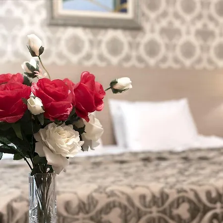 Hotel Maxim Boutique 3*