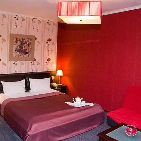 Maxim Boutique Hotel