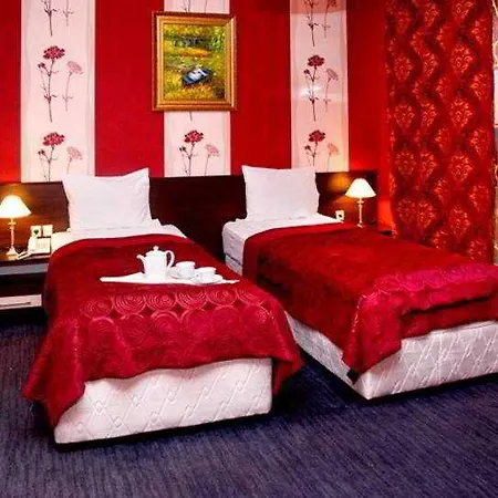 Ξενοδοχείο Maxim Boutique 3*