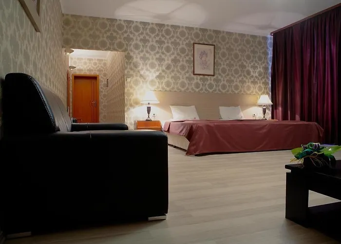 Maxim Boutique Hotel