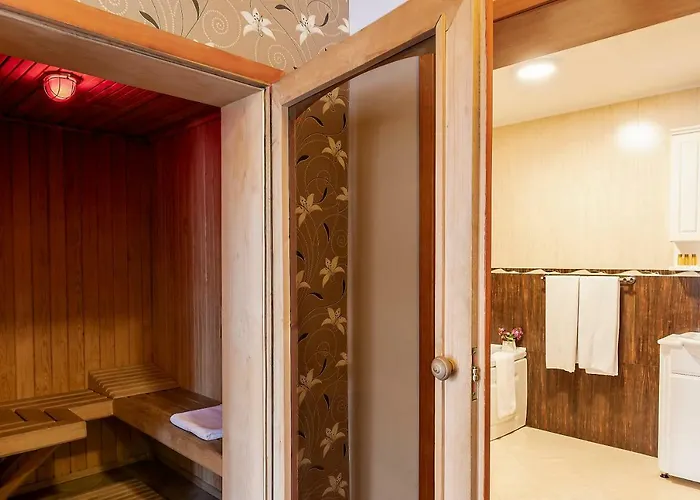 Maxim Boutique ソフィア