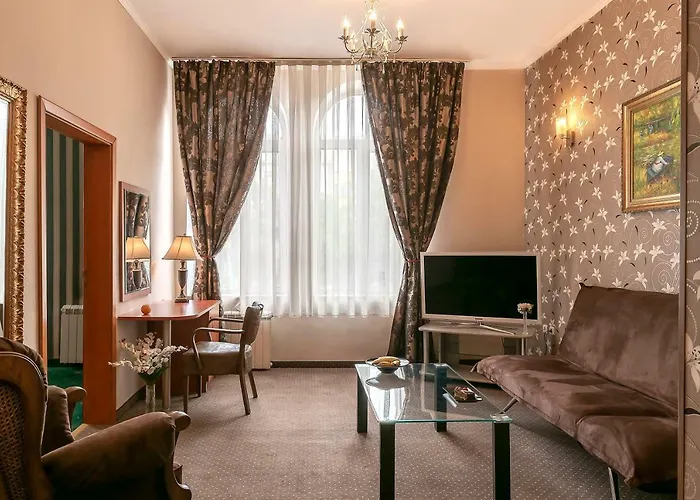 Maxim Boutique ホテル 3*